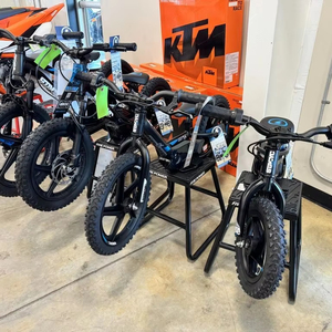 Stacyc 2024 Vélo électrique Moto 27 vitesses Moteur puissant à moyeu arrière Batterie au lithium 60v Cadre en aluminium Autonomie >60km 12Edrive - Product Image 1