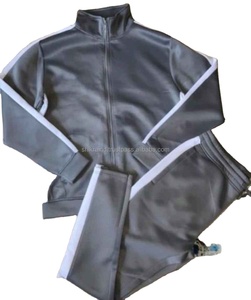 ชุดวอร์มลายพรางแบบสองชิ้นสำหรับผู้ชาย ชุดออกกำลังกายฤดูใบไม้ร่วง ชุดกีฬากลางแจ้ง ชุดออกกำลังกายแบบกำหนดเอง ผลิตจากโพลีเอสเตอร์/ผ้าฝ้าย - Product Image 3