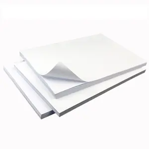 Cao Glossy Sticker Giấy ảnh A4 Kích thước 50 sheets 135 gam tự dính cho tất cả các máy in phun máy in