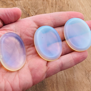 หินโอปาไลต์รูปไข่ทำมือ สไตล์เรกิ หินคริสตัลธรรมชาติสำหรับการบำบัด การทำสมาธิ และบรรเทาความเครียด - ขายส่ง - Product Image 5