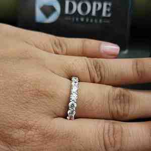 Bague Éternité Élégante en Argent Sterling 925 et Acier Inoxydable avec Diamants, Style Unique, Tendance, Unisexe, Certifiée IGI, pour Usage Quotidien - Product Image 6