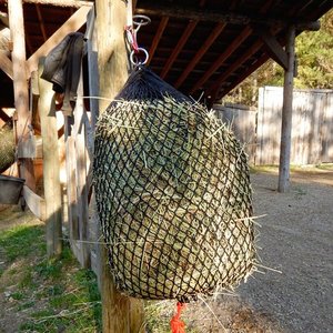 Sacs à foin Net rond chargeur lent Nylon tricoté grand cheval mangeoire sacs à foin pour le bétail - Product Image 2