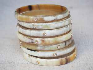 Regalo más vendido Brazalete de cuerno de búfalo natural Brazaletes de cuerno de búfalo Joyería artesanal Producto de diseño fantástico para la venta - Product Image 5