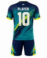 Ensemble de maillots de football pour hommes en gros, logo personnalisé imprimé par transfert thermique, 100 % polyester uni, séchage rapide, évacuation de l'humidité, manches courtes