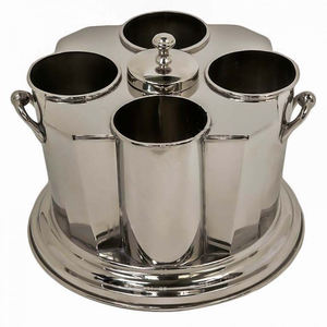 ถังแช่ไวน์โลหะสีเงินทันสมัย รูปทรงวงรี ทำจากอะลูมิเนียม ใส่ไวน์ได้ 2 ขวด ลายดอกไม้ ดีไซน์หรูหรา เหมาะสำหรับงานบนโต๊ะ งานเลี้ยงต่างๆ - Product Image 5