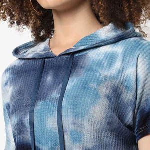 ผู้หญิงที่มีสไตล์คุณภาพสูง Cropped Hoodies ชุดขายส่งผู้หญิงออกแบบใหม่ Cropped Hoodies ชุด - Product Image 5