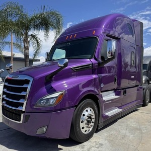 Used 2023 2024 Freightliners Cascadias 126 Sleeper Semi Truck 72 Raised Roof Sleeper Detroit 455HP 12 Speed Dt12 Automatic - Product Image 1