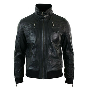 Chaqueta de cuero de moda para hombres de alta calidad Ajuste cómodo con mangas completas y diseño único - Product Image 1