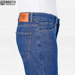 กางเกงยีนส์สีน้ำเงินสำหรับผู้ชาย, กางเกงเอวกลางผ้าฝ้ายทรงตรงมีซิปตกแต่งกระดุมลายดอกไม้สีม่วง - Product Image 4