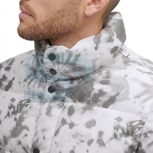 Chaqueta acolchada ajustada para hombre, chaqueta de invierno con burbujas por sublimación, hecha a medida con logotipo bordado de Jacquard, lona cálida con estilo - Product Image 2