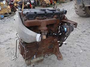 Clean Takeout 1104C-44TA Motor diésel turboalimentado Rendimiento comprobado Unidad usada Puntos de venta clave automáticos Cojinete de núcleo - Product Image 2