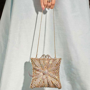 Fashion Evening Use Portable Women Clutches High Quality Pearl Tassel Diamonds Button Decorations Customizable Color Logo Stock - Product Image 6