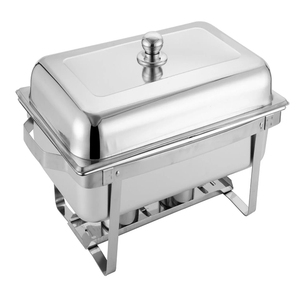 Elegant golden finish chafing dish with a polished stainless steel frame. Perfect for luxury <b>buffets</b> & events - Product Image 2