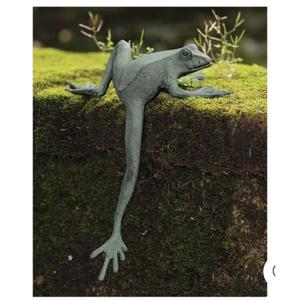 Sculpture de grenouille antique faite à la main pour décor de jardin figurine décorative de pelouse en métal de style ferme européenne - Product Image 2