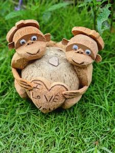 Estatua de Mono Hecha a Mano con Cáscara de Coco Más Vendida / Artesanías Hechas a Mano / Estatua de Mono de Coco Hecha a Mano de Vietnam 99GD - Product Image 6