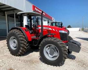 Nuevo 240 Factory 4wd Massey Ferguson Disponible ahora en stock 240 Massey Ferguson MF Tractor - Product Image 4