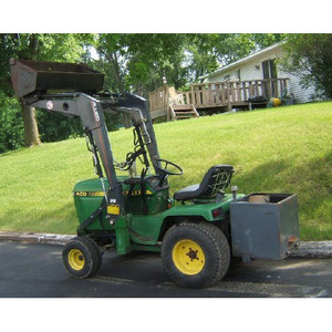 Tractor de Jardín Compacto con Motor Potente y Fácil Manejo para el Mantenimiento del Césped y el Patio - Product Image 6