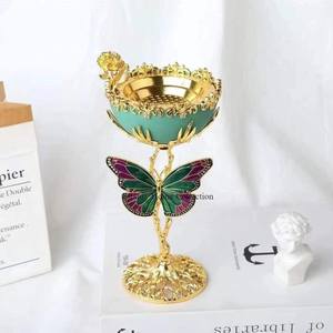 Baguette de cire moulée en aluminium couleur argent grande feuille Designer Baguette de cire et support Brûleur d'encens Fournitures de parfum de maison d'Inde - Product Image 4