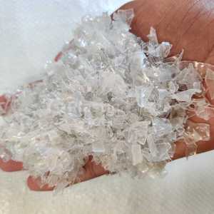 Flocons de bouteilles PET 100 % recyclées de qualité blanche 1.2D*38mm, fibres courtes creuses conjuguées non siliconées, très moelleuses et rebondissantes pour le filage - Product Image 6