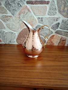 Jarra de cobre para bebidas con diseño martillado: diseño antiguo, elegante contenedor de bebidas para el hogar, la cocina y las fiestas - Product Image 5