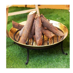 Bol de foyer en cuivre martelé Antiqui moderne avec accessoire de poker Foyers de jardin en plein air en vente - Product Image 1