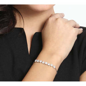 Pulsera de tenis CLARA de plata de ley 925 con circonita suiza, regalo solitario de San Valentín para mujeres y niñas - Product Image 4