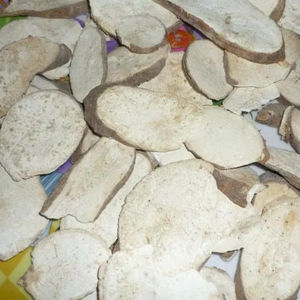 CHIPS DE TAPIOCA DESECADOS CRISPY Y SALUDABLES PARA GANADO EN VIETNAM-HECHOS DE YUCA SELECCIONADA PARA NUTRICIÓN DEL GANADO - Product Image 5