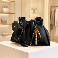 Nouveau Sac à Bandoulière Élégant pour Femme 2026 – Style Designer Tendance Rétro – Sac à Main Chaud pour le Shopping et le Quotidien