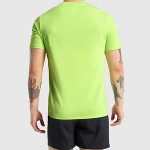 Vêtements pour hommes T-shirts grande taille en coton respirant vêtements d'été à manches courtes Slim Fitness Casual High Street Crewneck hommes chemises - Product Image 2