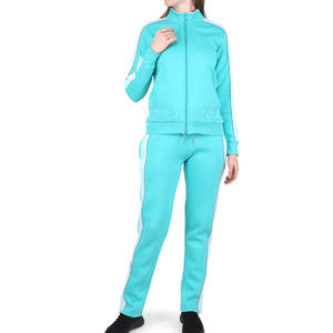 Chándales de mujer de calidad superior de nuevo diseño 2025 chándales de mujer con estampado de logotipo personalizado a la venta - Product Image 1