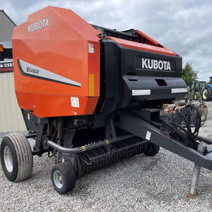 Mini Enfardadora de Paja Kubota de Alta Eficiencia, Caja de Cambios del Motor, Máquina Enfardadora de Heno de Tamaño Pequeño, Equipo Agrícola de la Mejor Calidad, Venta al por Mayor - Product Image 1