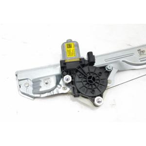 VENTANILLA TRASERA ELÉCTRICA IZQUIERDA HYUNDAI Kona Serie 83401-J9000 (17>) - Product Image 6