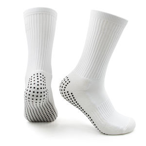 Chaussettes de sport antidérapantes en coton et bambou avec logo personnalisé, design de maintien pour la course à pied et le cyclisme - Product Image 5