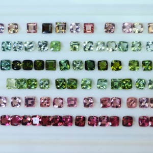Pulido 6mm Natural Cojín Corte Turmalina Piedra preciosa Multicolor Piedra semipreciosa para la fabricación de joyas - Product Image 4
