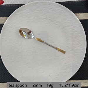 Ensemble de couverts étonnants les plus tendances avec un design élégant classique fini brillant avec une qualité d'exportation - Product Image 2