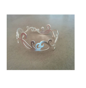 Bracelet de carnaval vénitien pour femme, modèle 2003, style ancien américain, découpé au laser, finition dorée polie, avec motifs de bijoux célèbres et élégants - Product Image 2
