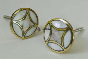 Boutons de tiroir écologiques de conception minimaliste d'incrustation de qualité supérieure pour armoires commodes tiroirs armoires et cuisines-Tradebyd - Product Image 4