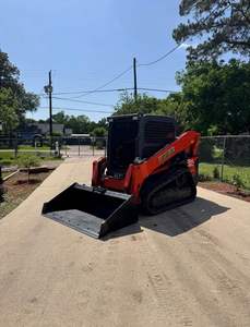 En stock Kubota Minicargadora sobre orugas Tractor entrega rápida en todo el mundo Compre barato Kubota Minicargadora sobre orugas usada Kubota - Product Image 3