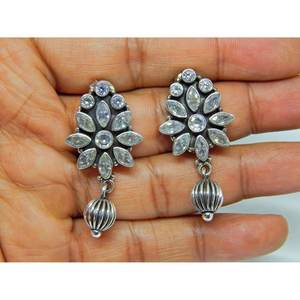 Pendientes bohemios de Plata de Ley 925 vintage con circonita cúbica, de oro rosa tachuelas, joyería de boda, un regalo elegante para ella - Product Image 1