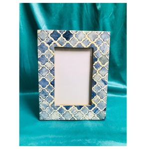 Marco de fotos con incrustaciones de hueso cúbico, patrón de cuadrícula de mosaico, marcos de MDF, líneas negras, marco de soporte de imagen Modish, acento de exhibición de regalos - Product Image 1