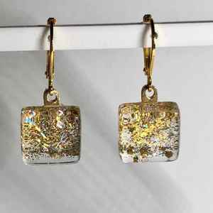 Boucles d'oreilles pendantes en résine goutte d'eau vintage, grands bijoux à breloques pour femmes et dames | Accessoires de mode élégants - Product Image 4