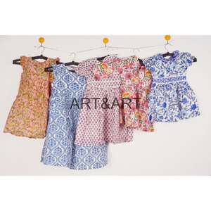 ชุดเดรสชายหาดทรงเอ พิมพ์ลายดอกไม้ แขนพองเล็กน้อย ผ้าฝ้าย 100% เป็นมิตรกับสิ่งแวดล้อม สำหรับฤดูร้อน ขายส่ง - Product Image 5