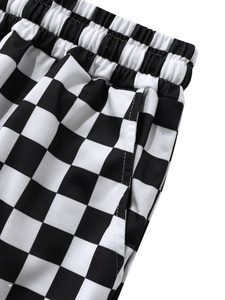 Shorts de plage pour hommes, logo personnalisé OEM, shorts streetwear, imprimé à carreaux noirs, respirants, légers, décontractés, shorts d'été - Product Image 6