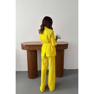 Conjunto Brillante de Chaqueta y Pantalones con Cinturón Neón - Neón - Product Image 5