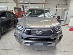 Toyota Hilux SUV 2025 Automática con Asientos de Cuero en Venta - Product Image 2