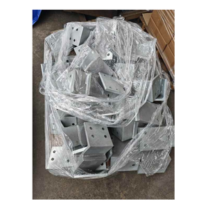 Composant en tôle OEM avec revêtement de surface et conception de trous pour l'installation de boîtiers électriques du fabricant vietnamien - Product Image 6