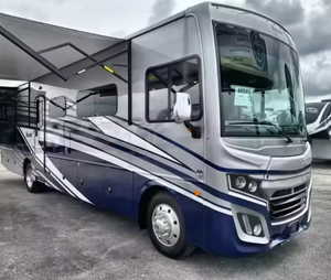 Tarifs de gros pour les camping-cars de classe A Fleetwood Bounder : Vivez à bas prix la route ouverte ! - Product Image 1