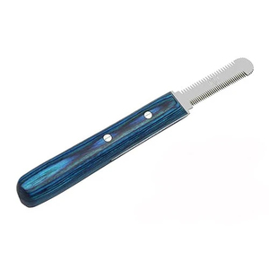 Herramienta de Aseo para Mascotas 3 en 1 para Perros y Gatos, Recortadora de Pelo de Acero Inoxidable, Cuchillo para Limpieza de Oídos - Product Image 3