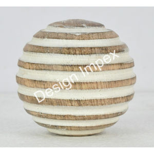 Décoration de table, boule en bois, objet artisanal, décoration de Noël, boule en bois, décoration intérieure de salon, décoration de la maison - Product Image 4