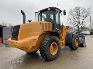 Cargadora de Ruedas 721E 2010 - Motor Cummins de 195 HP, Capacidad de 15 Toneladas, Tractor y Cargadora Frontal para Uso Industrial, Minería y Construcción - Product Image 3